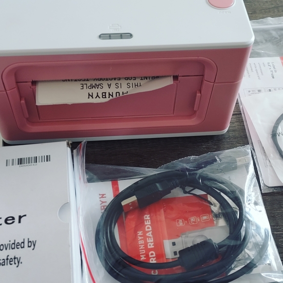 MUNBYN Pink Thermal Shipping Label Printer - Picture 3 of 5